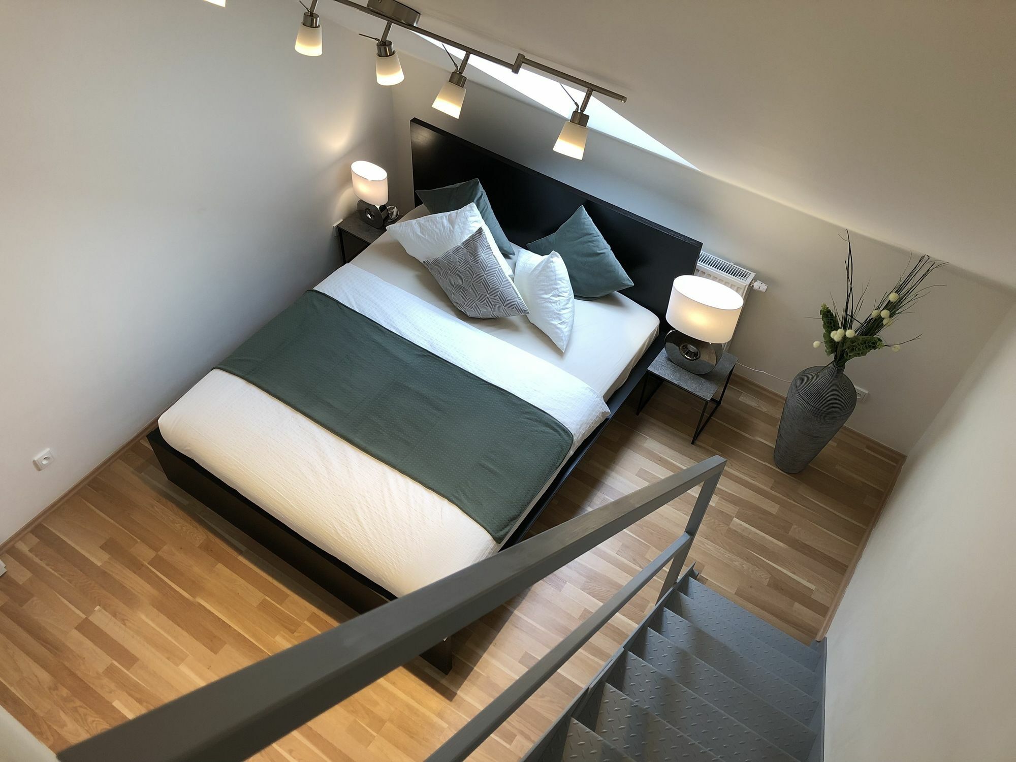 On The Top Apartments Praga Exterior foto