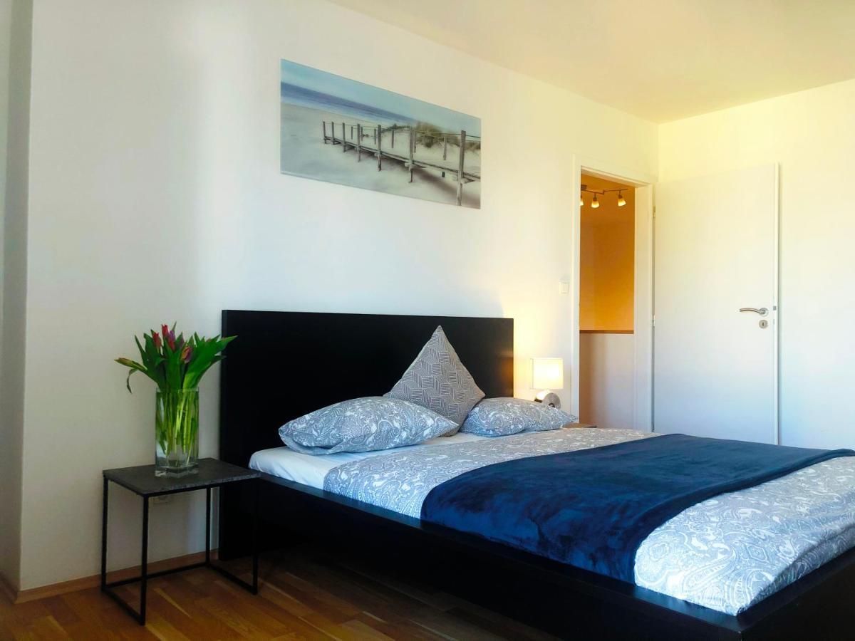 On The Top Apartments Praga Exterior foto